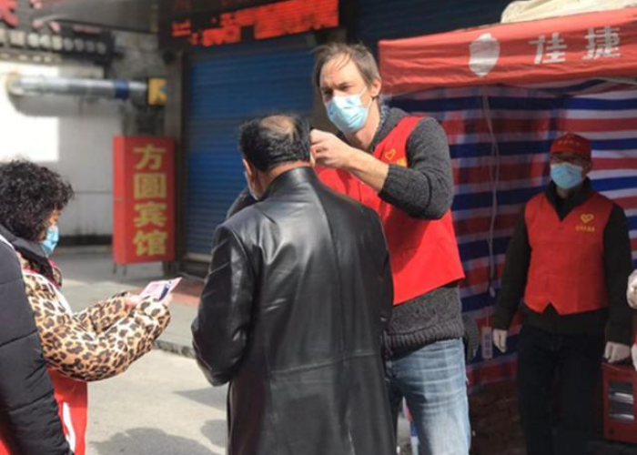 疫情志愿者感人事迹（疫情志愿者事迹及感想）