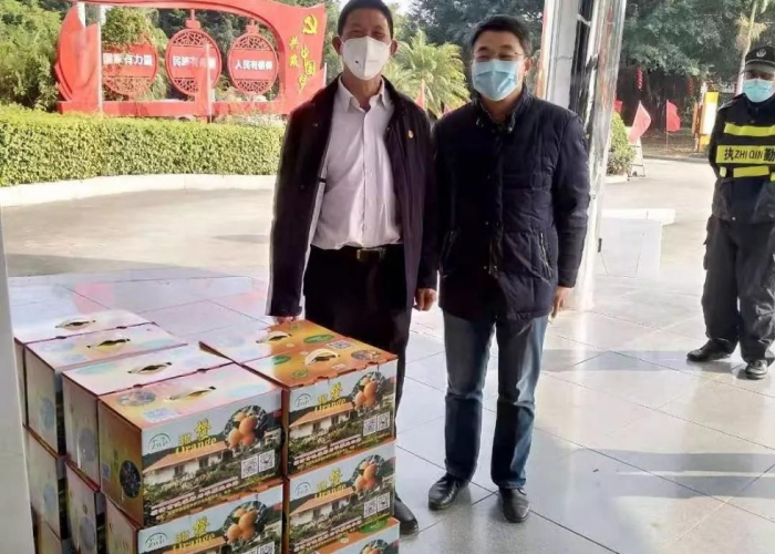 疫情期间温暖人心的事例（疫情当中的暖心事例）