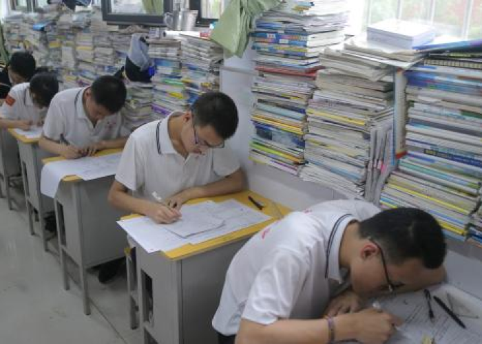 新冠疫情是哪几年（新冠疫情哪几年停课）