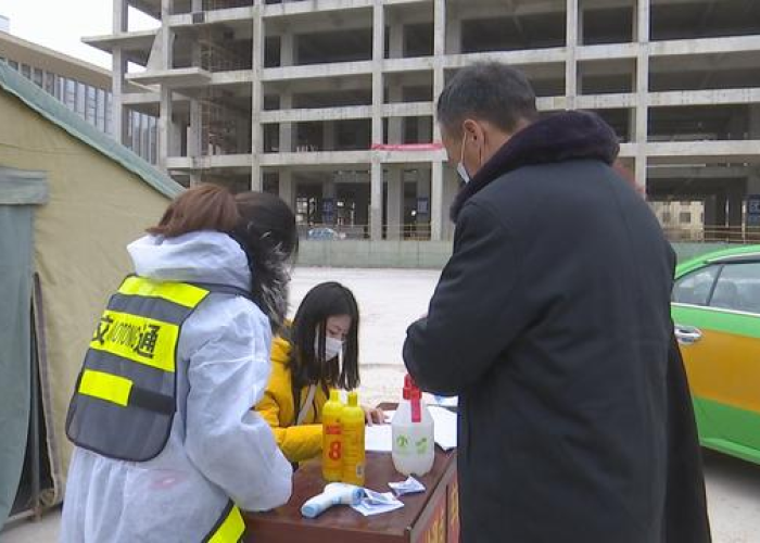 疫情在家理发全过程（疫情期间自己理发说说）