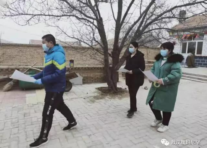 抗击疫情中的关于仁爱的故事（抗击疫情期间的爱国感人故事）