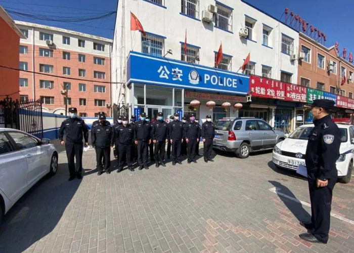抗击疫情中的关于仁爱的故事（抗击疫情期间的爱国感人故事）