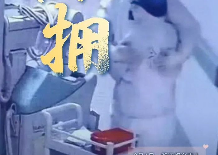 疫情回忆杀文案人民日报（人民日报疫情感人瞬间）