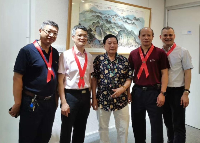 疫情难忘（疫情难忘的事英语作文）