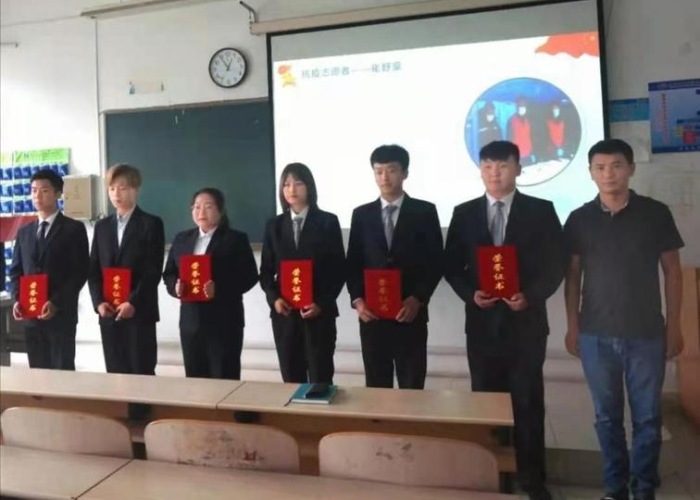 新冠肺炎疫情先进典型（新冠肺炎疫情防控先进典型事迹心得体会）