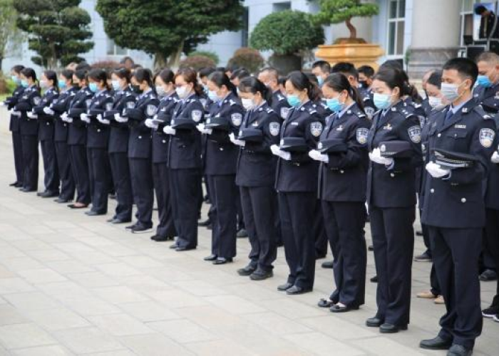 新冠疫情感人事迹素材（新冠疫情感动人物素材）