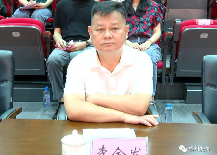 疫情期间温暖人心的事例简短（在疫情期间涌现的暖心故事有哪些）
