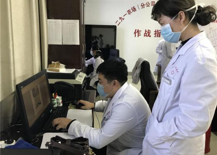 抗击疫情的英雄人物事迹（抗击疫情英雄人物事迹作文400字）