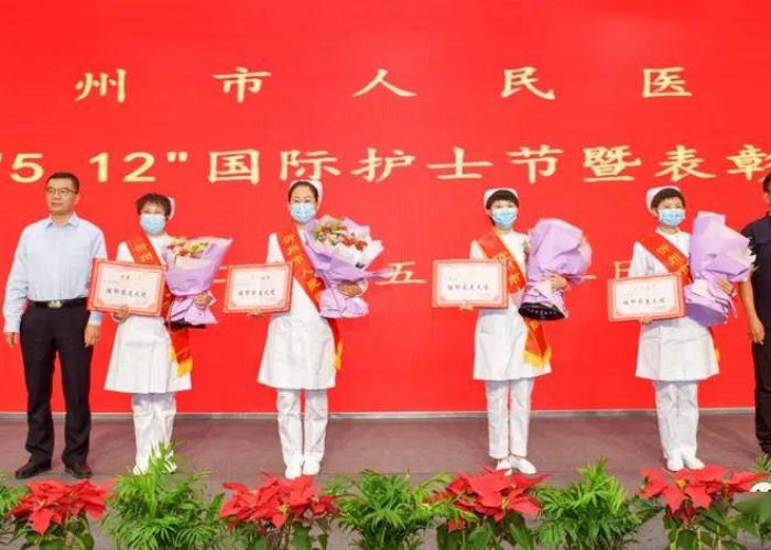 护士疫情个人先进事迹材料（护士疫情个人先进事迹材料简短）