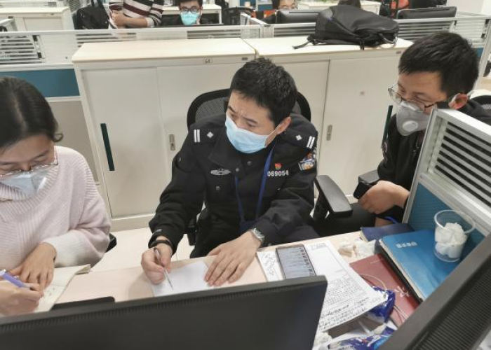 疫情最新数据报告图（疫情最新数据消息数据图）