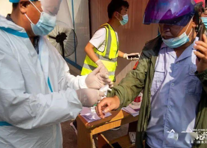 什么算疫情一线工作人员（疫情防控一线人员是指）