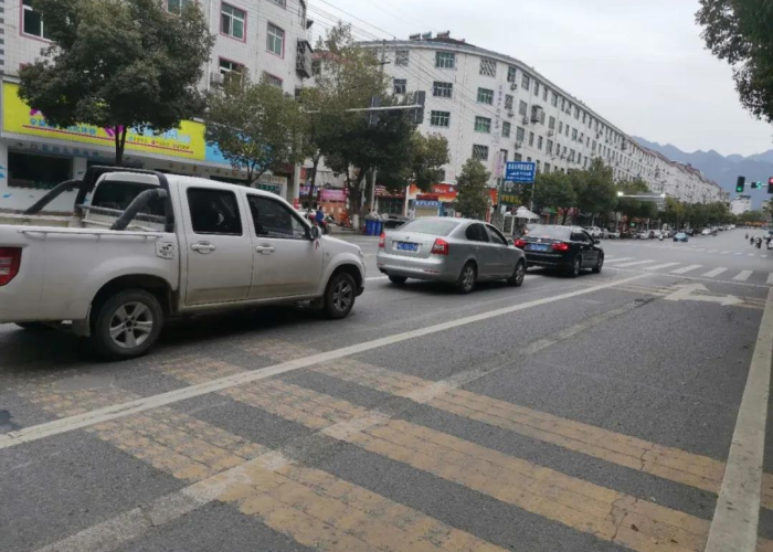 疫情放开学校还不解封怎么说（学校没解封怎么出去）