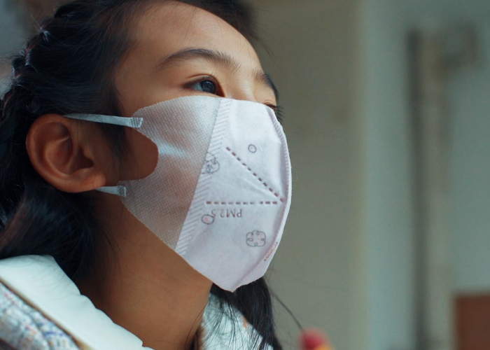 疫情视频短片感动小学生（疫情小短片视频小孩）