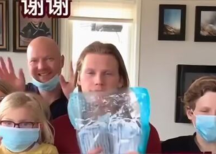 外国人看中国疫情感动瞬间视频（外国人看中国疫情期间视频）