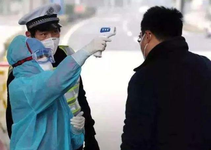 新冠疫情防控一线医务人员证明（新冠肺炎一线医务人员证明）