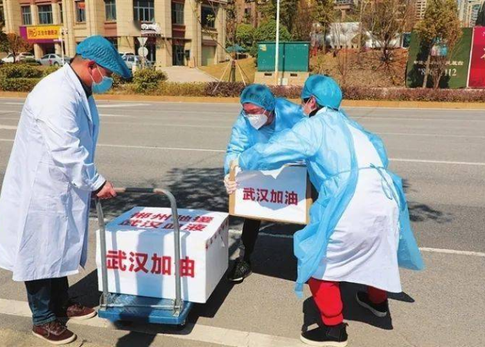 援助武汉疫情视频（疫情期间驰援武汉的视频）