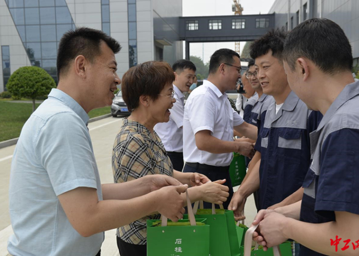 疫情防控一线人员指哪些（疫情防控一线人员包括哪些）
