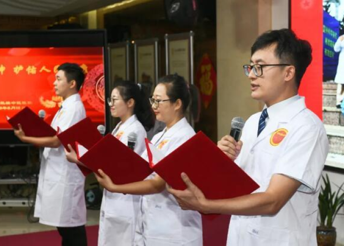 疫情视频（疫情视频配乐的歌曲名字）