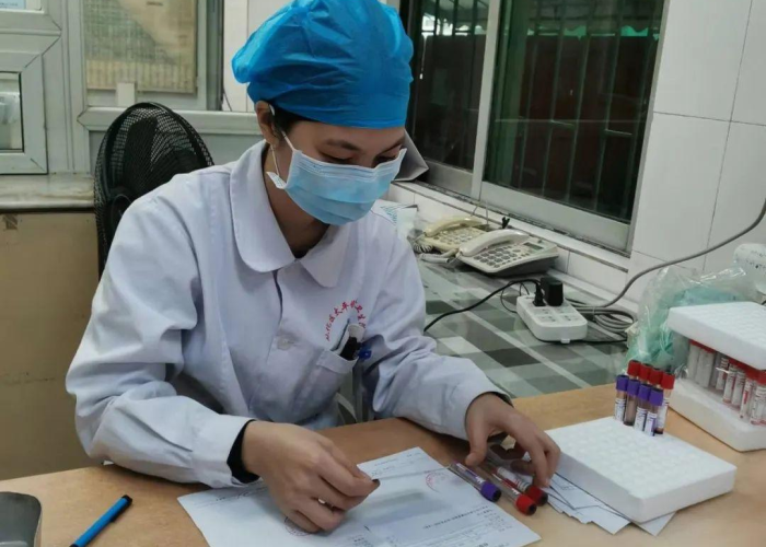 疫情期间感人的18个故事简短（疫情期间的感人故事经典）